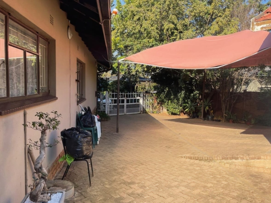 4 Bedroom Property for Sale in Geelhoutpark North West